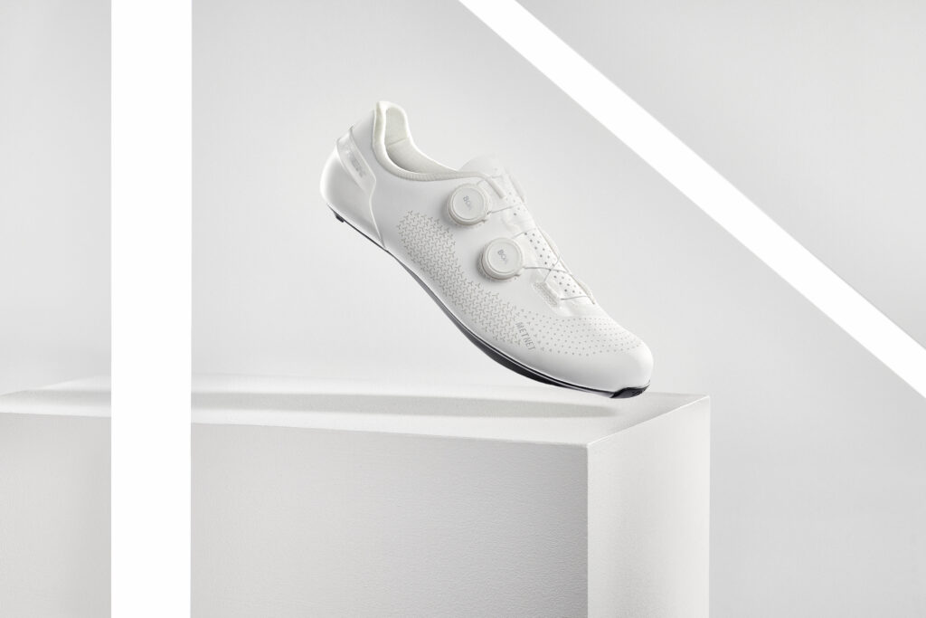 2025 Launch Velocis Road Shoes Lifestyle 01 1024x683